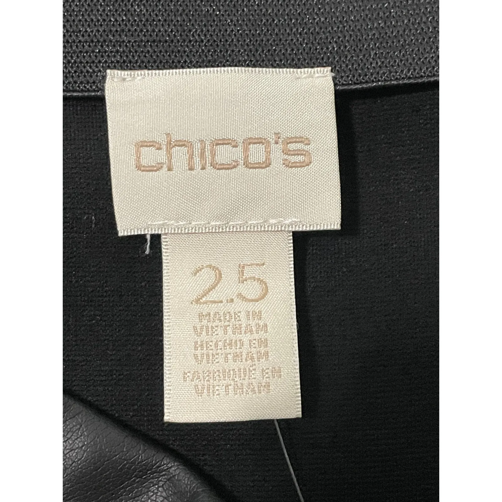 Chicos The Juliet Faux Leather Pencil Skirt Black Size 2.5 NWT - Image 3