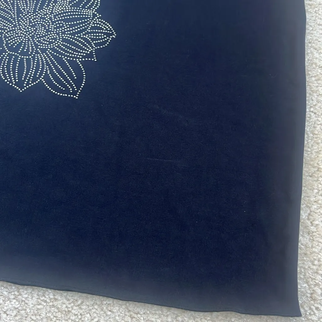 Black Jeweled Textured Short Sleeve Mini Dress in Women's Medium - Image 5