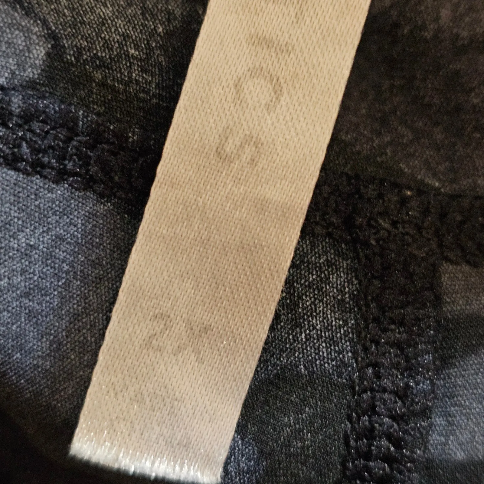 Fabletics Womens Black Tonal Camo The One Jogger Pants 2X - Image 4