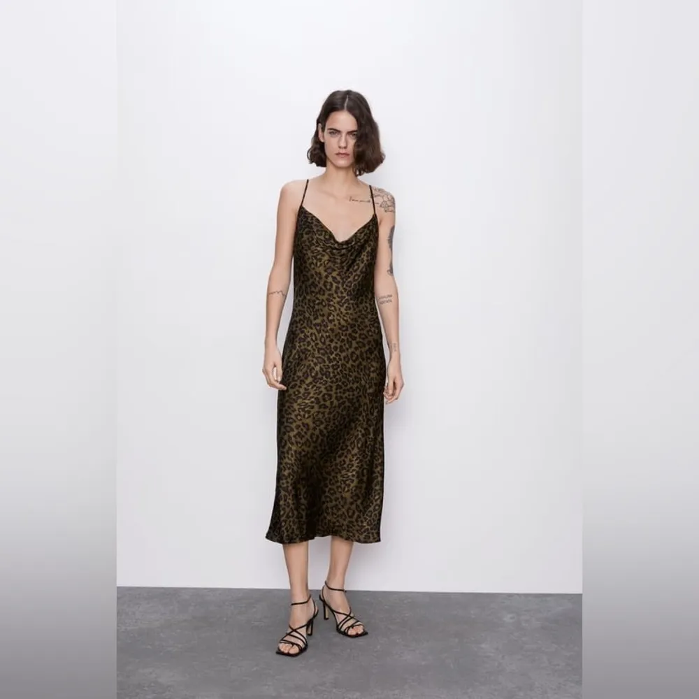 Animal Print Flowing Camisole Midi Slip Dress Green/Black Size S - Image 16