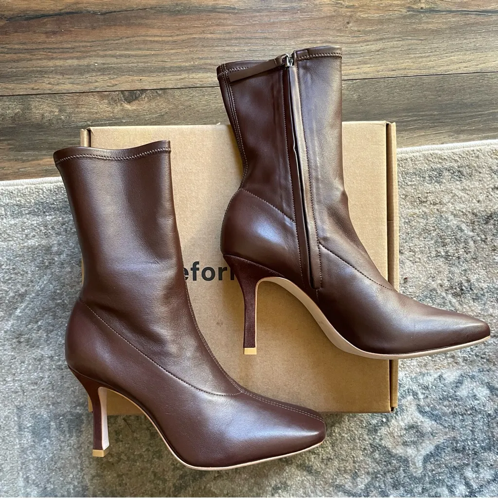 Reformation  Enis Stretch Leather Ankle Boot 8.5 in Chestnut Brown - Image 4