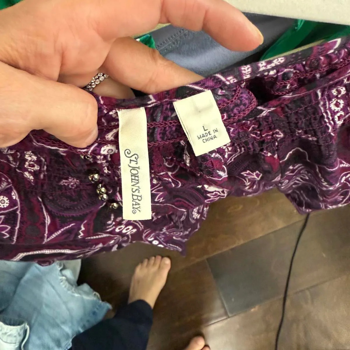 Beautiful St Johns Bay Top Size‎ L - Image 5