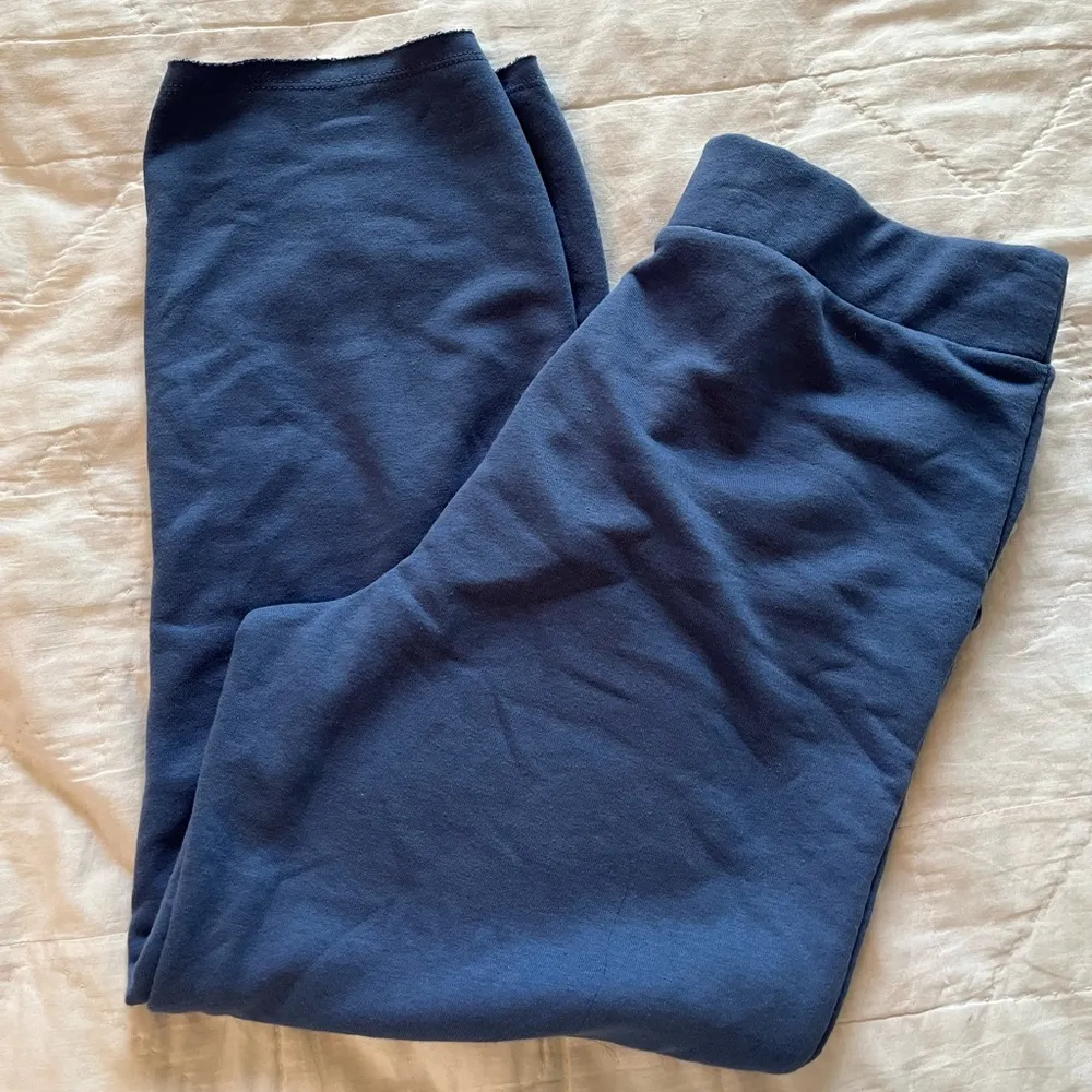 NWT: Secret Treasures blue sweat pants - Image 2