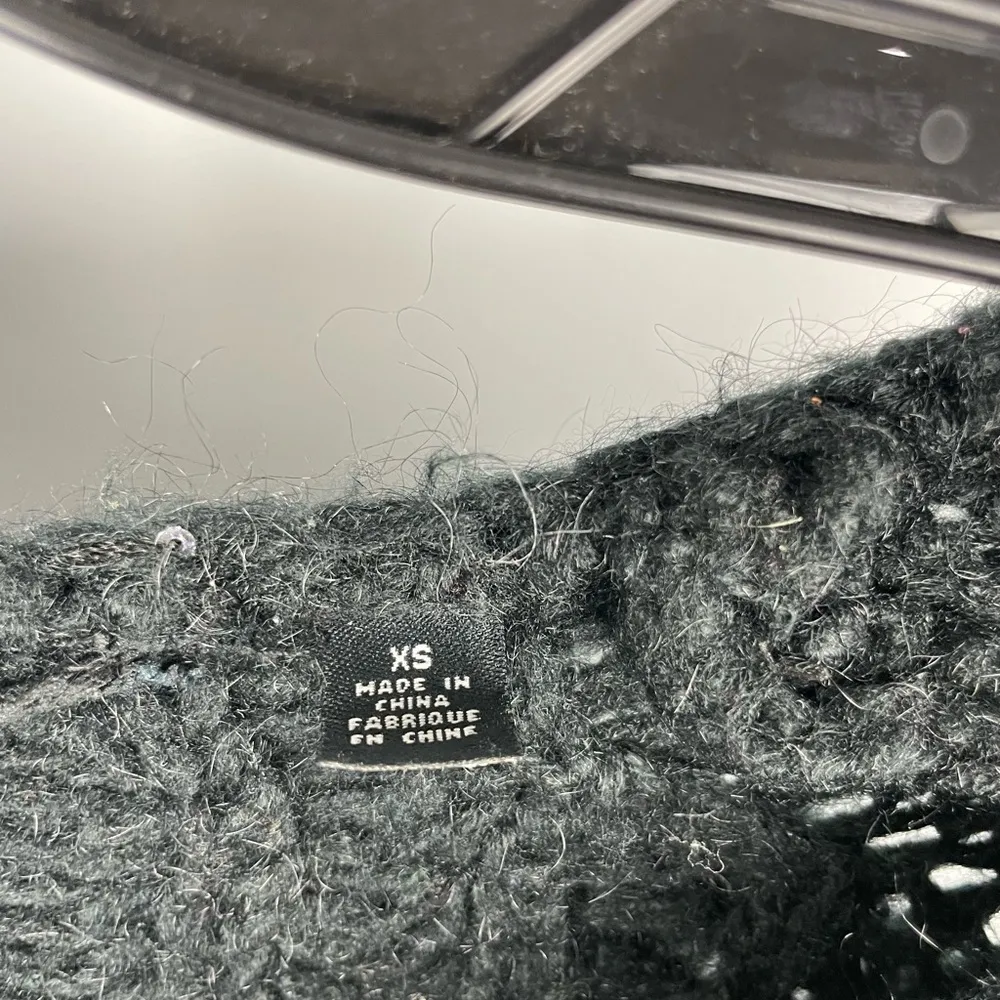 Anthropologie Knitted & Knotted Black Knit Sequin Sunstitch 3/4‎ Sleeve Sweater - Image 4