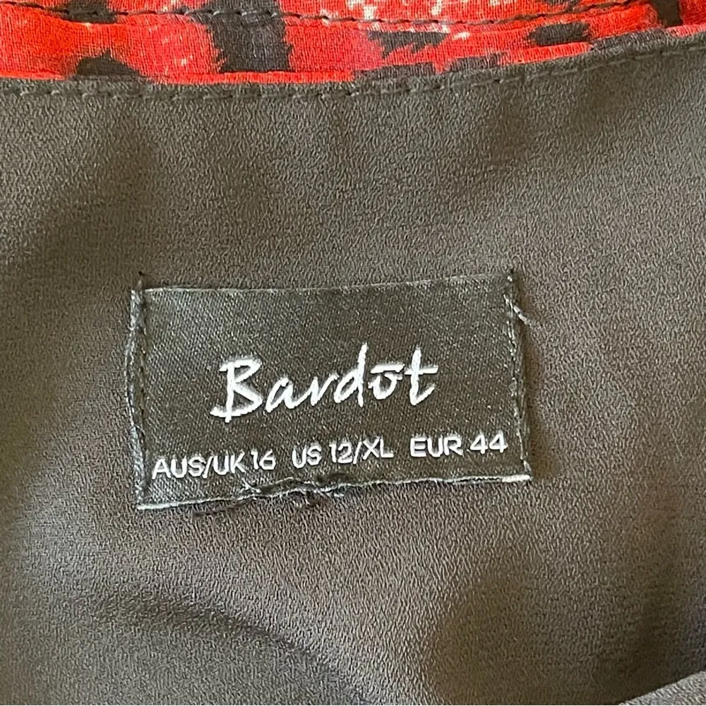 Women’s Leopard Animal Print Wrap Dress Size 12 Red Midi - Image 9