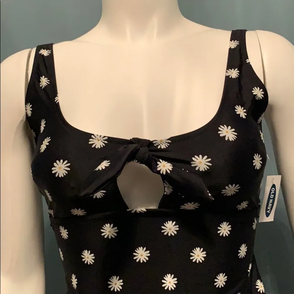 Old Navy Retro Daisy Print Tankini Top Medium NEW - Image 3