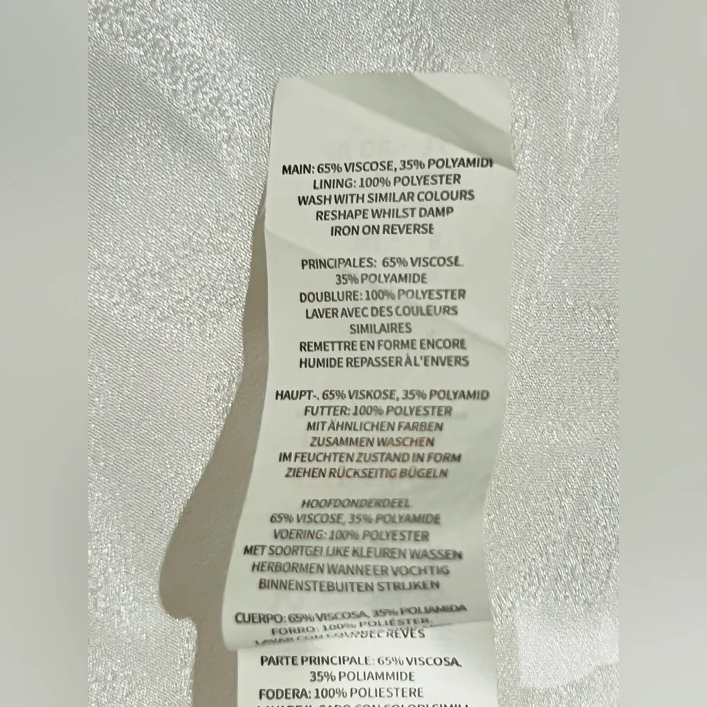 NASTY GAL collection White Puff Sleeve Backless Dress size 4 like new - Image 11