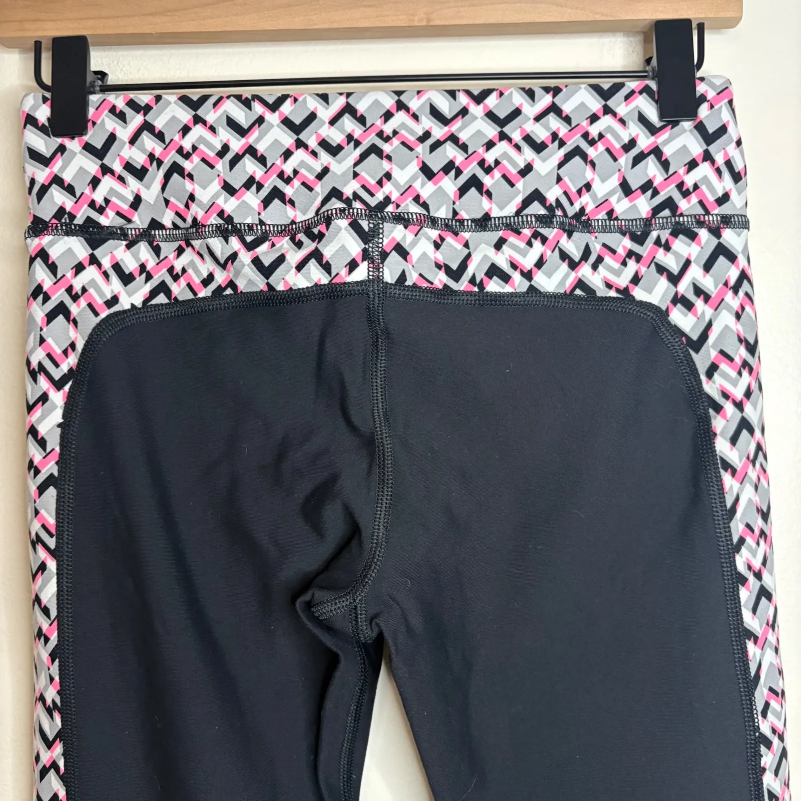 Trina Turk Recreation Leggings Geometric Print Athletic Yoga Pants Size S‎ - Image 5