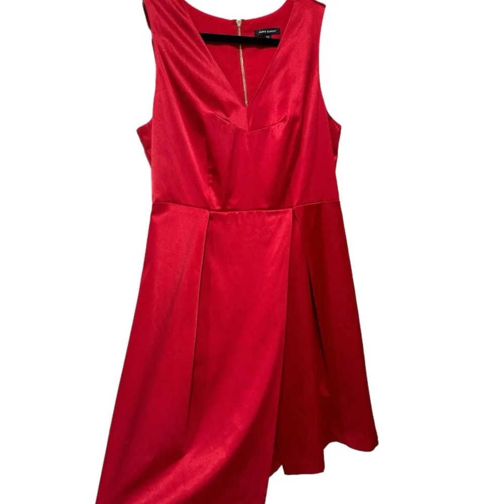 PARIS SUNDAY Red Sateen V Neck Dress Sleeveless Fit Flare Women’s Sz L Cocktail - Image 8