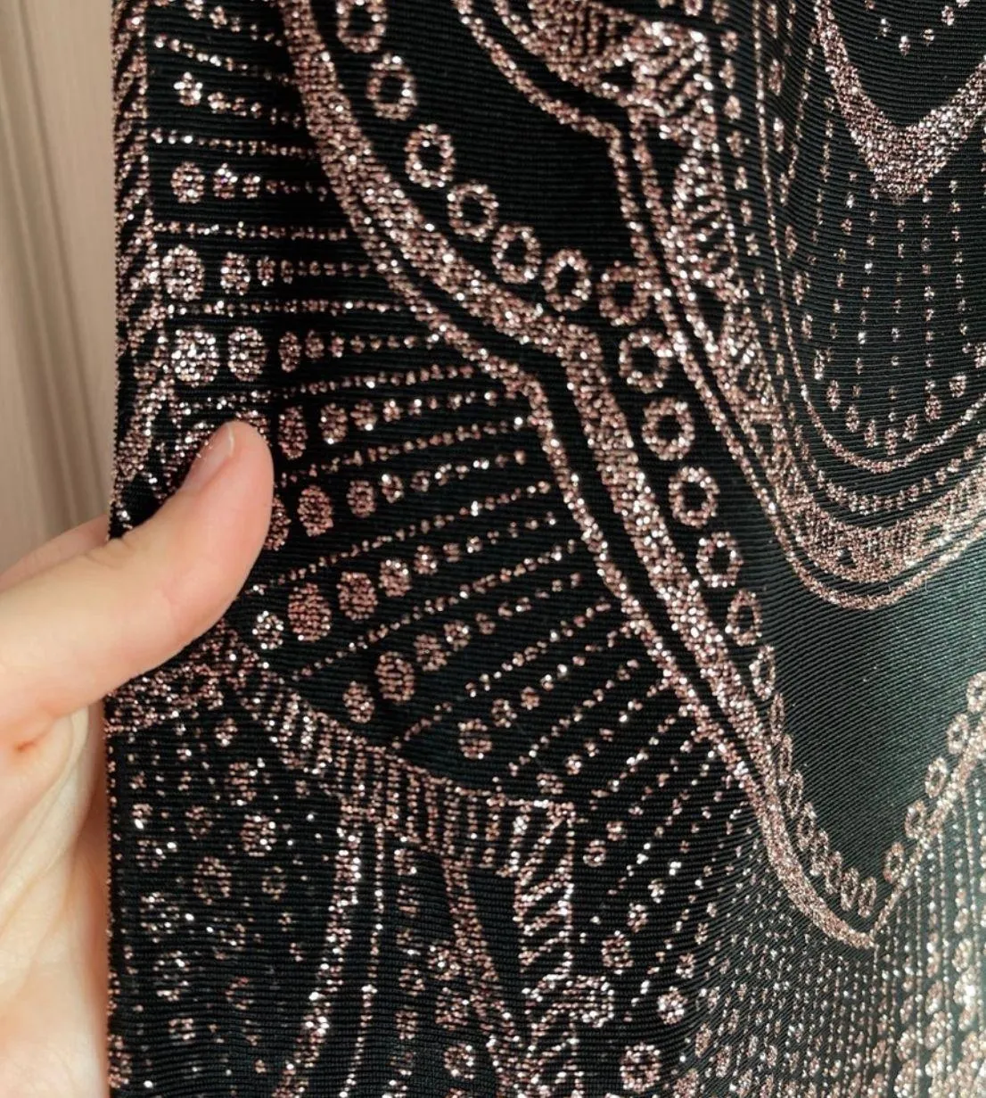 sparkly form fitting formal dress Pink Size 2 - Image 5