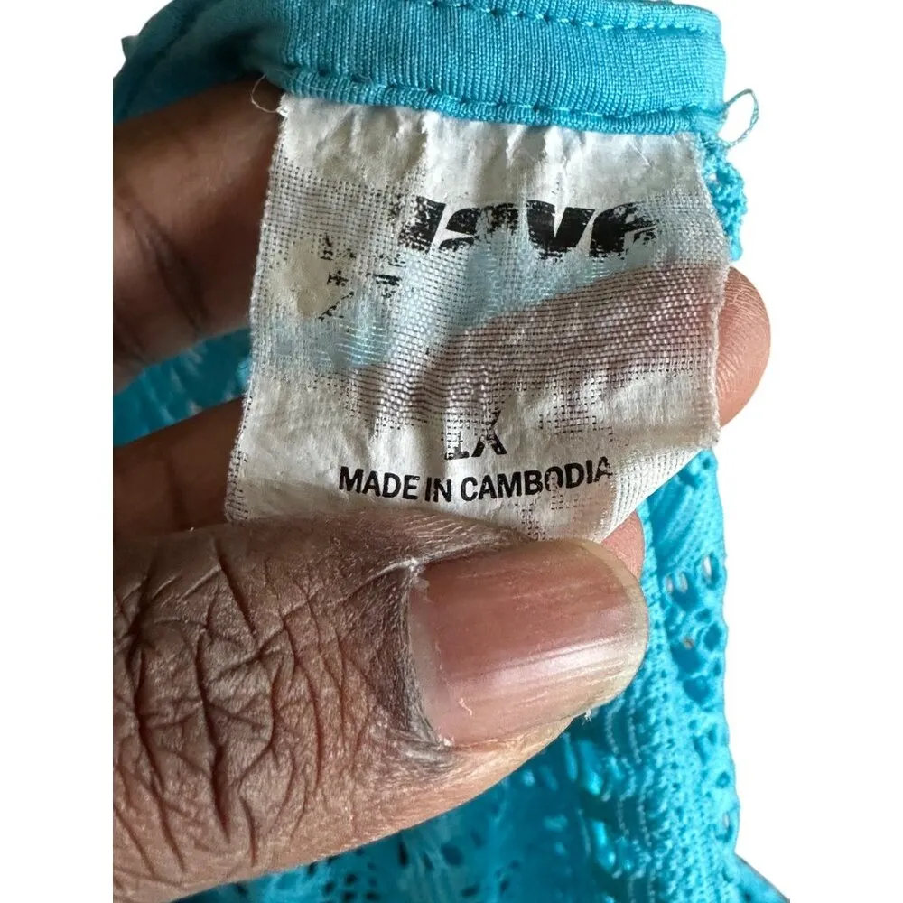 Blue Crochet Beach Cover - Image 6