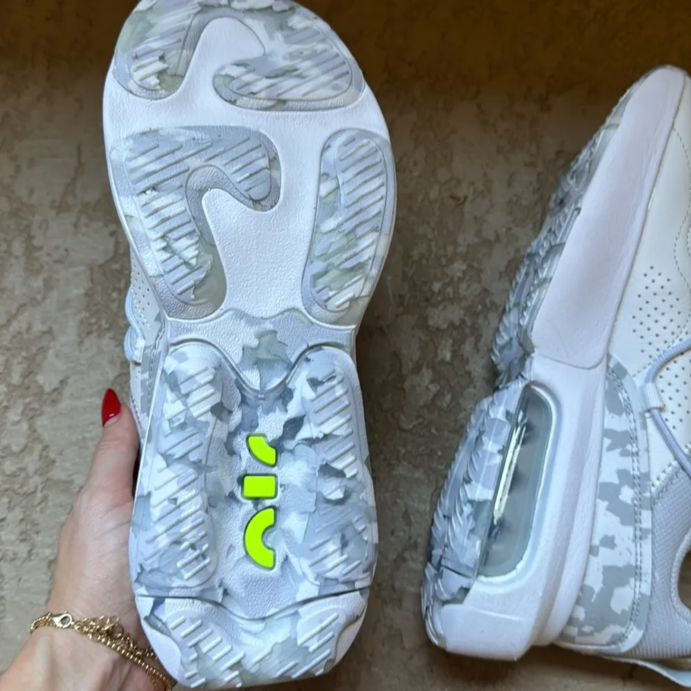 Wmns Air Max Viva 'Summit White' - Image 8
