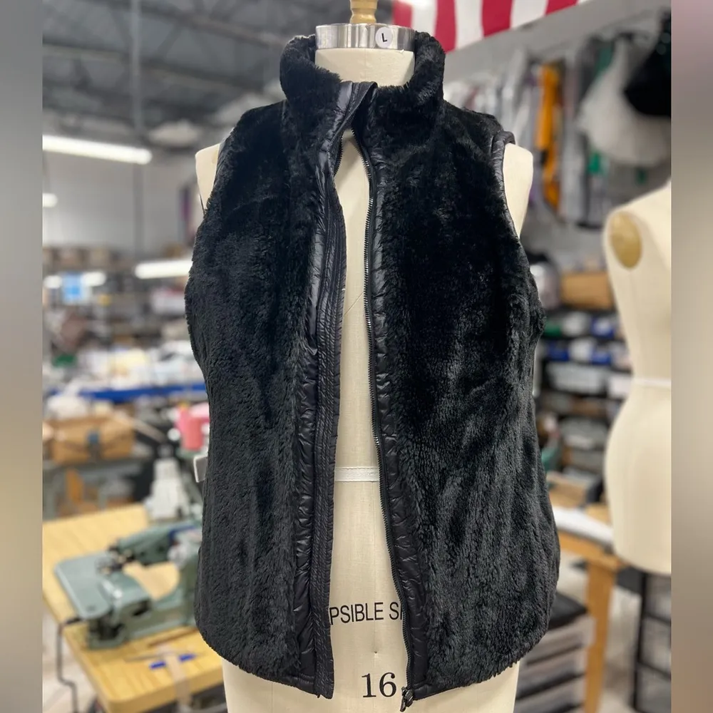 Michael Kors Vest L - Image 9