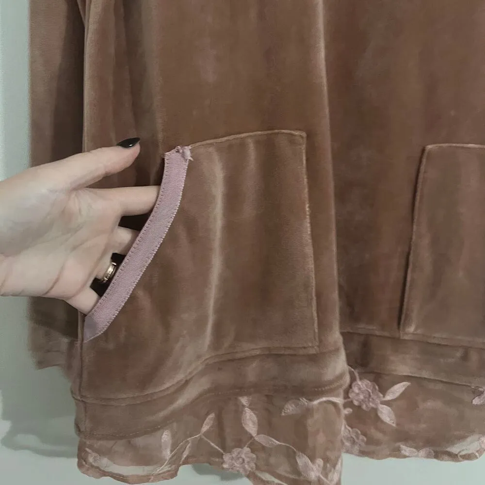 Soft Surroundings Velvet Velour Lace Trim Detail Pocket Front Long Sleeve Top - Image 7