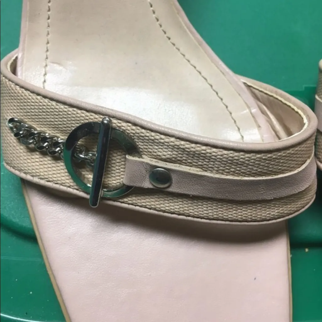 Vintage BCBGirls baby pink color sandals - Image 2