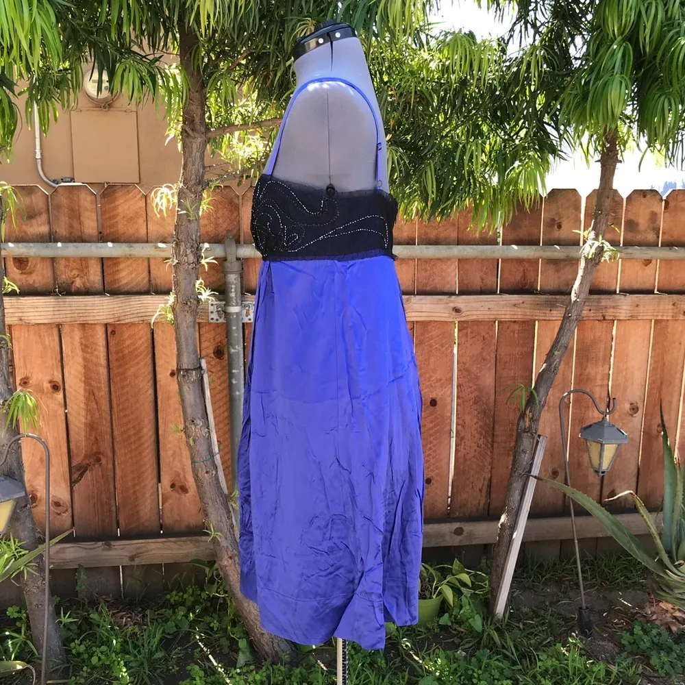 BCBGMaxAzria Blue Silk Baby Doll Dress size 10 - Image 3