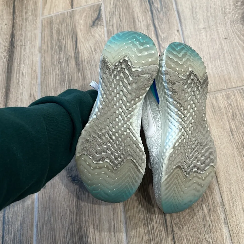 Nike  shoes - Image 3