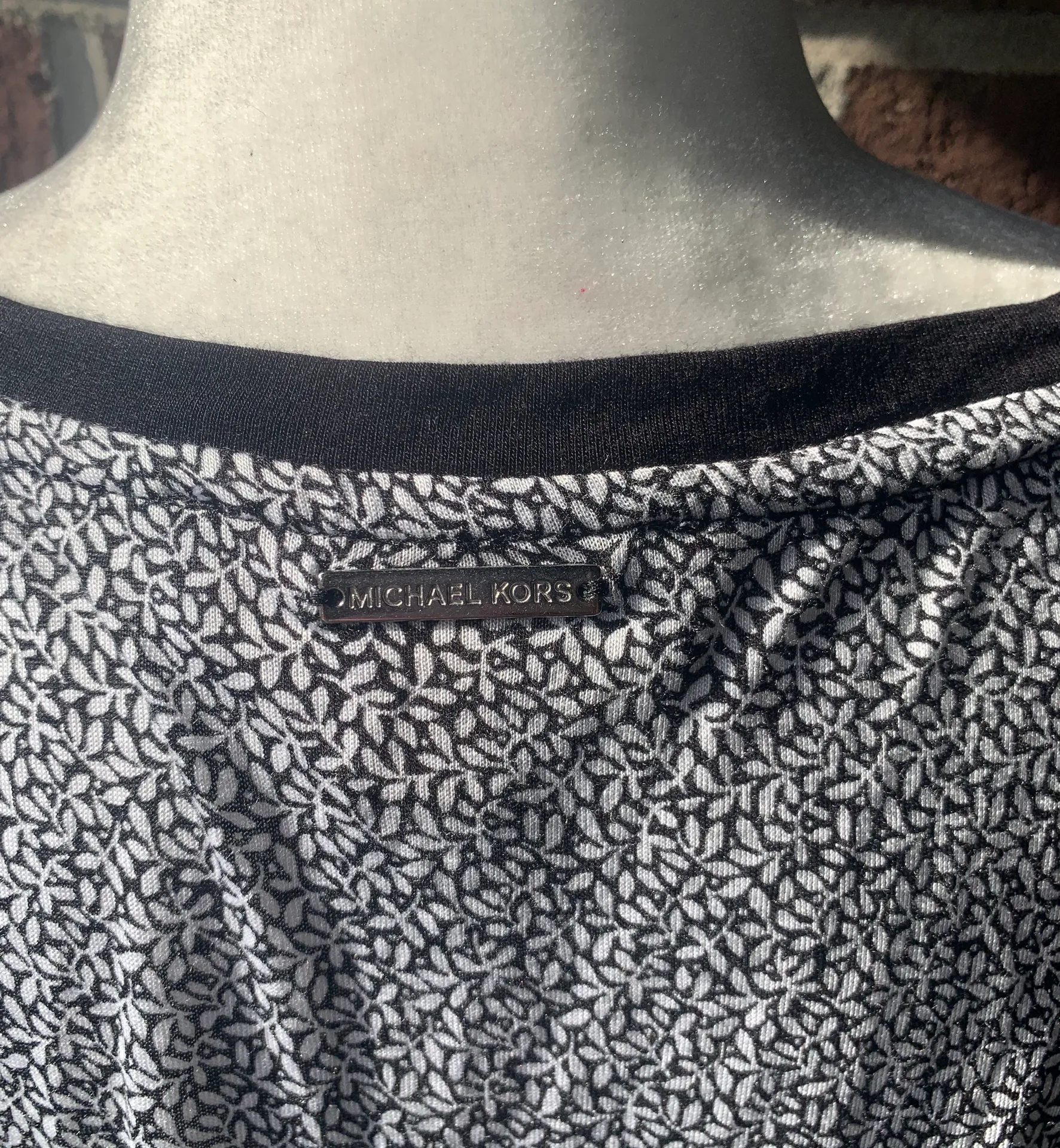 Sheer Detailed Floral Blouse - Image 5