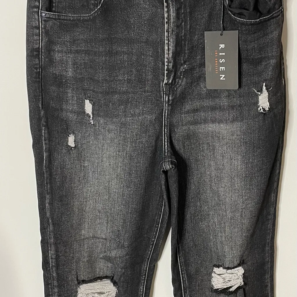 Risen Los Angeles Distressed Boyfriend Straight Cropped Jeans Raw Hem 1XL NWT Black Size undefined - Image 4