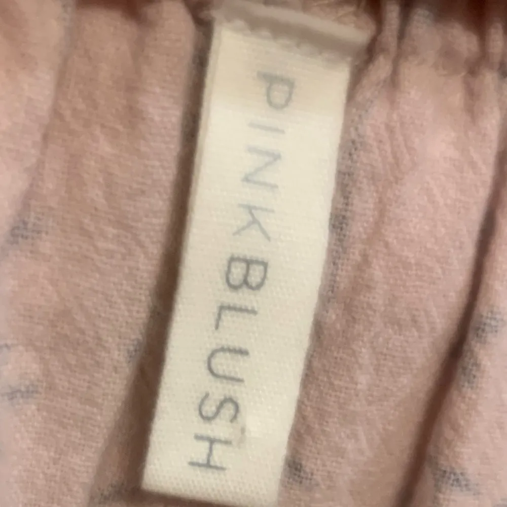 Pink Blush Off The Shoulder Ruffled Pink & Navy XL Blouse.                1886 - Image 5