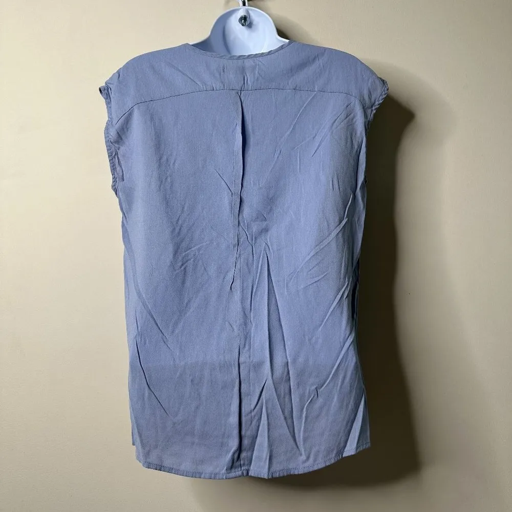 Pull&Bear Light Blue Sleeveless Top Women's Small - Image 4
