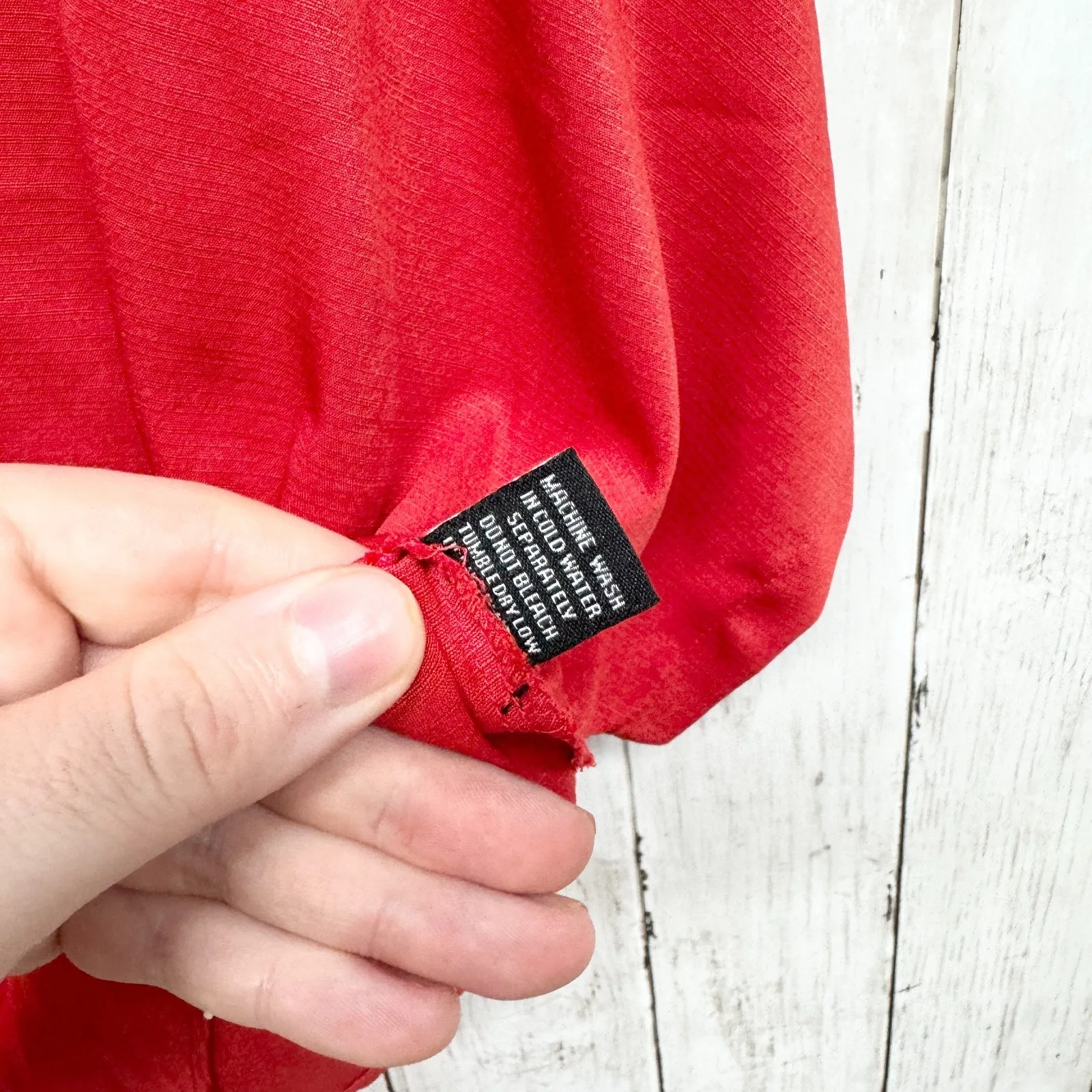 Style Envy Blouse Women Size Medium Red V - Image 3