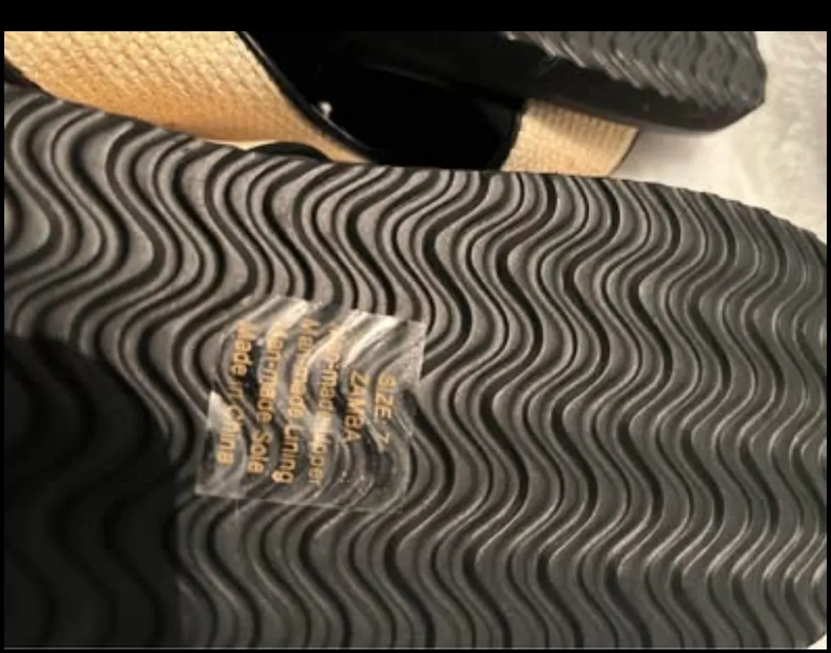 Women’s Size 7 Billini Sandles NWOT Tan - Image 5