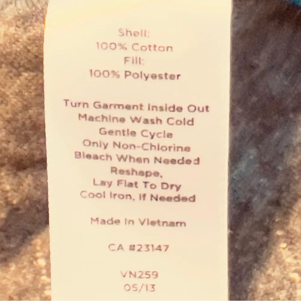 Talbots Size Medium Lightly Quilted Zippered Front Vest w/Zippered Pocke… - Image 7