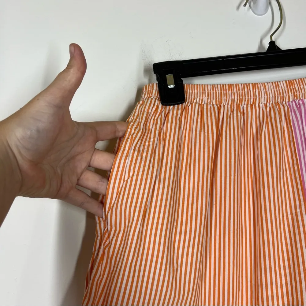 Lisa Says Gah  Bea Stripe Short Size Medium - Image 4