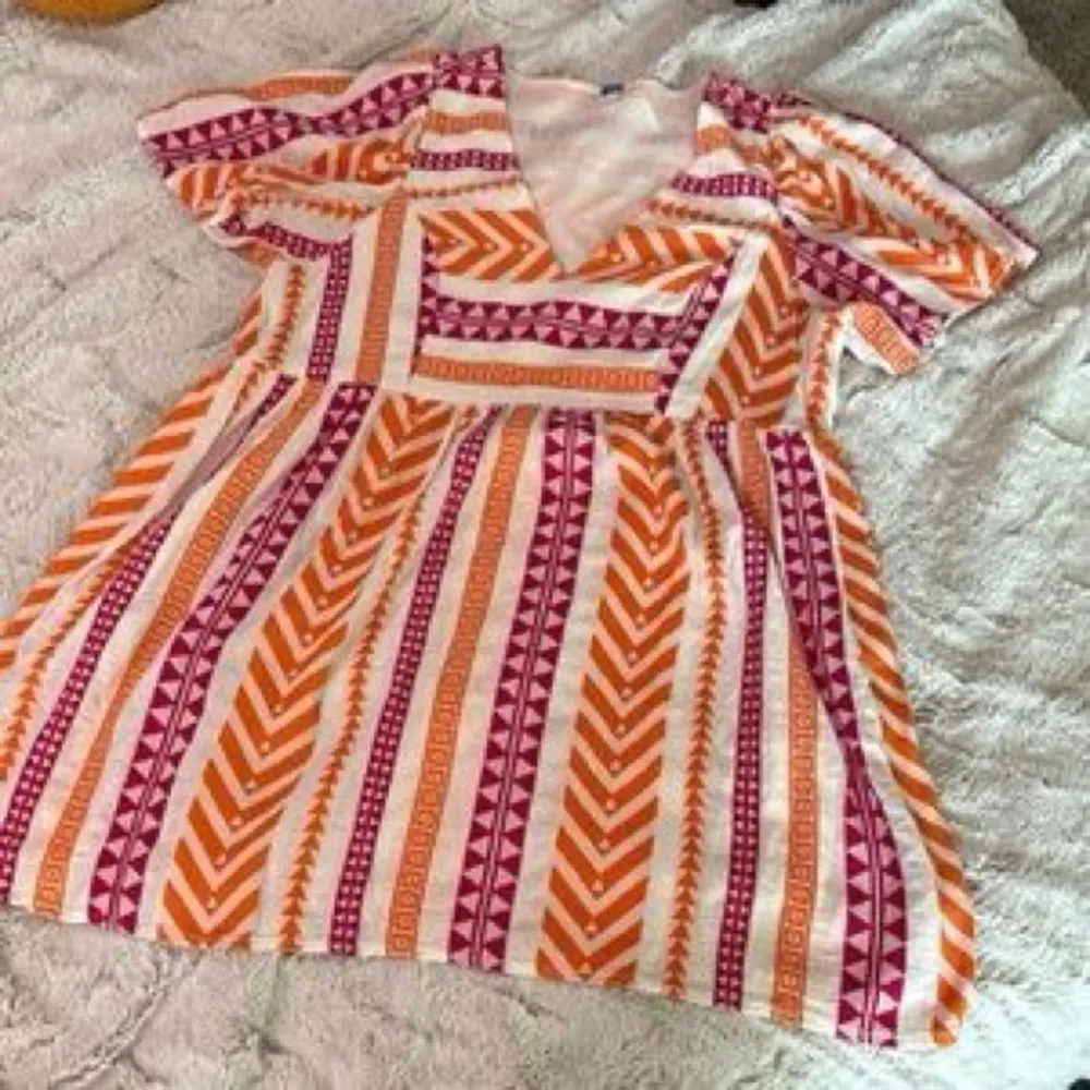 Old Navy - Vibrant Pink and Orange Jaquard Dress Size XXL - Image 10