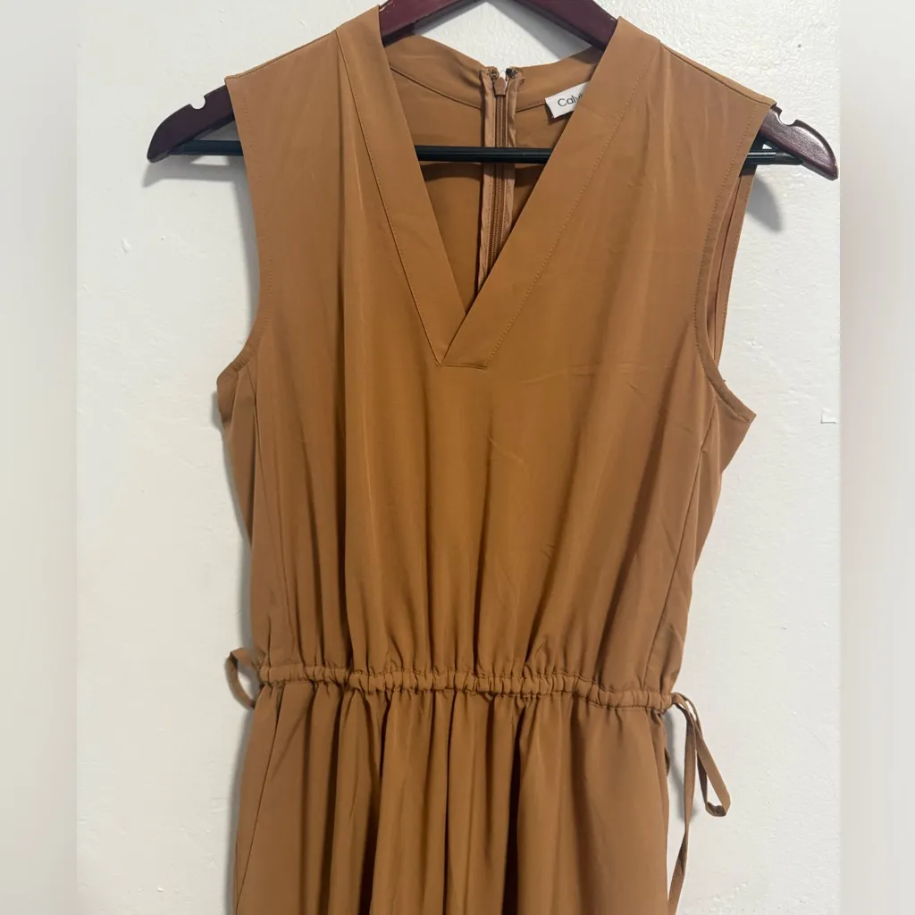 Calvin Klein V-neck Wide Leg Maxi Jumpsuit in Tan Women’s Size 2 - Image 3