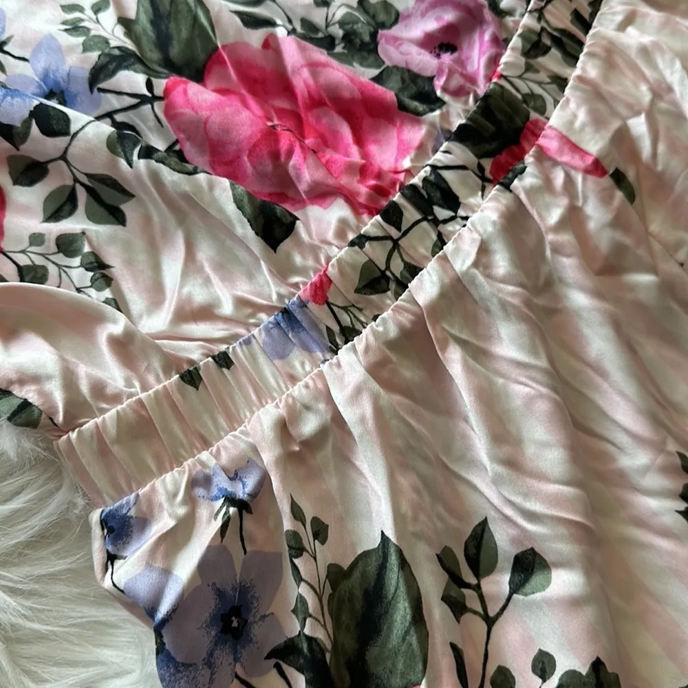 Victoria’s Secret Floral Romper - Image 9