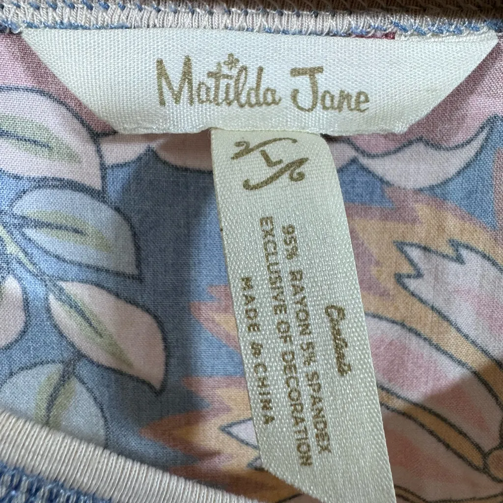 Matilda Jane Heart to Heart Floral Garden Printed V Neck Sleeveless Tee - Image 5