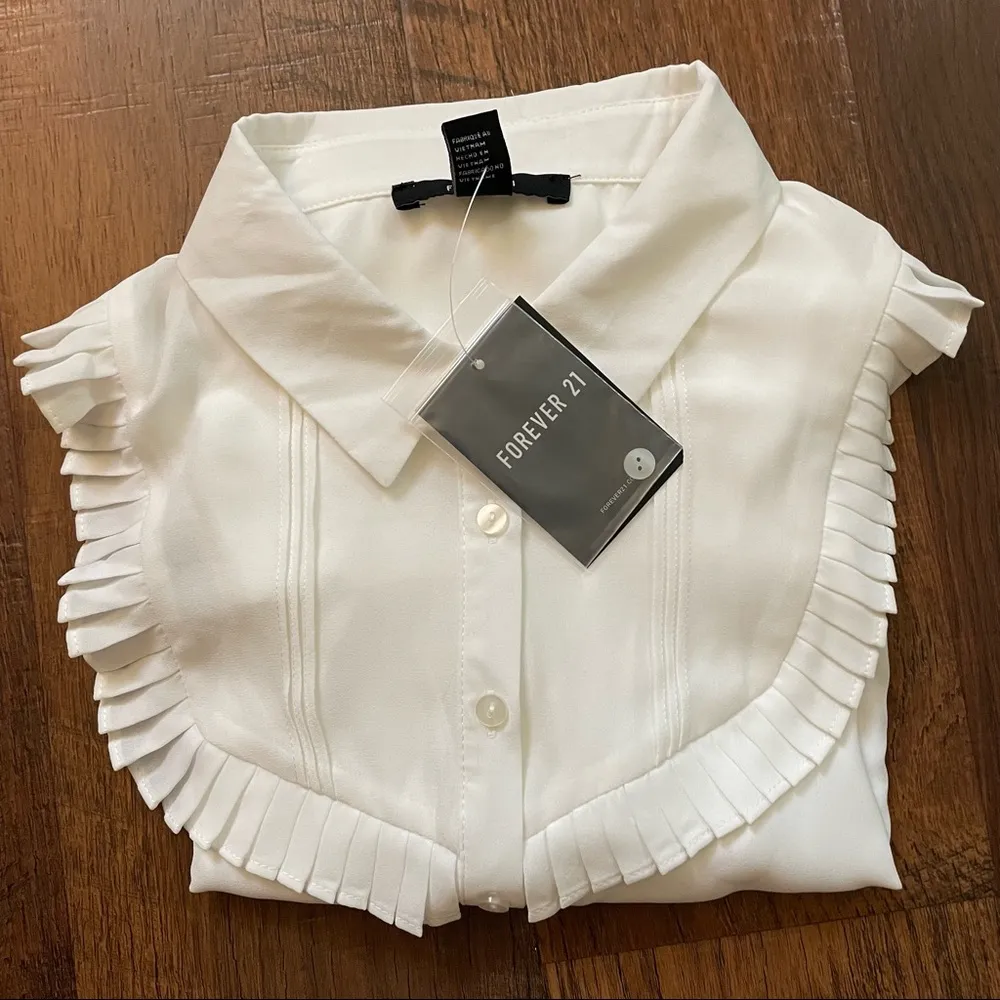 FOREVER 21 tuxedo shirt, size M - Image 5