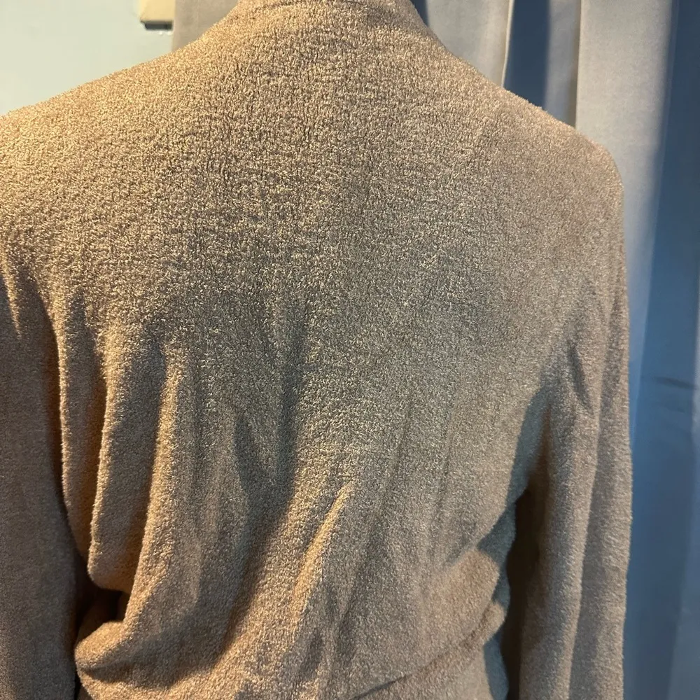 Spiritual Gangster Tan Cardigan with V-Neck and Cozy Texture - Image 4