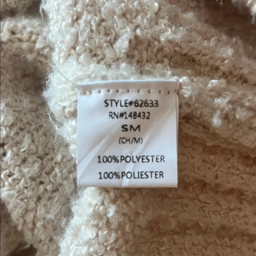 BE COOL V-Neck Cream Sweater - Image 4