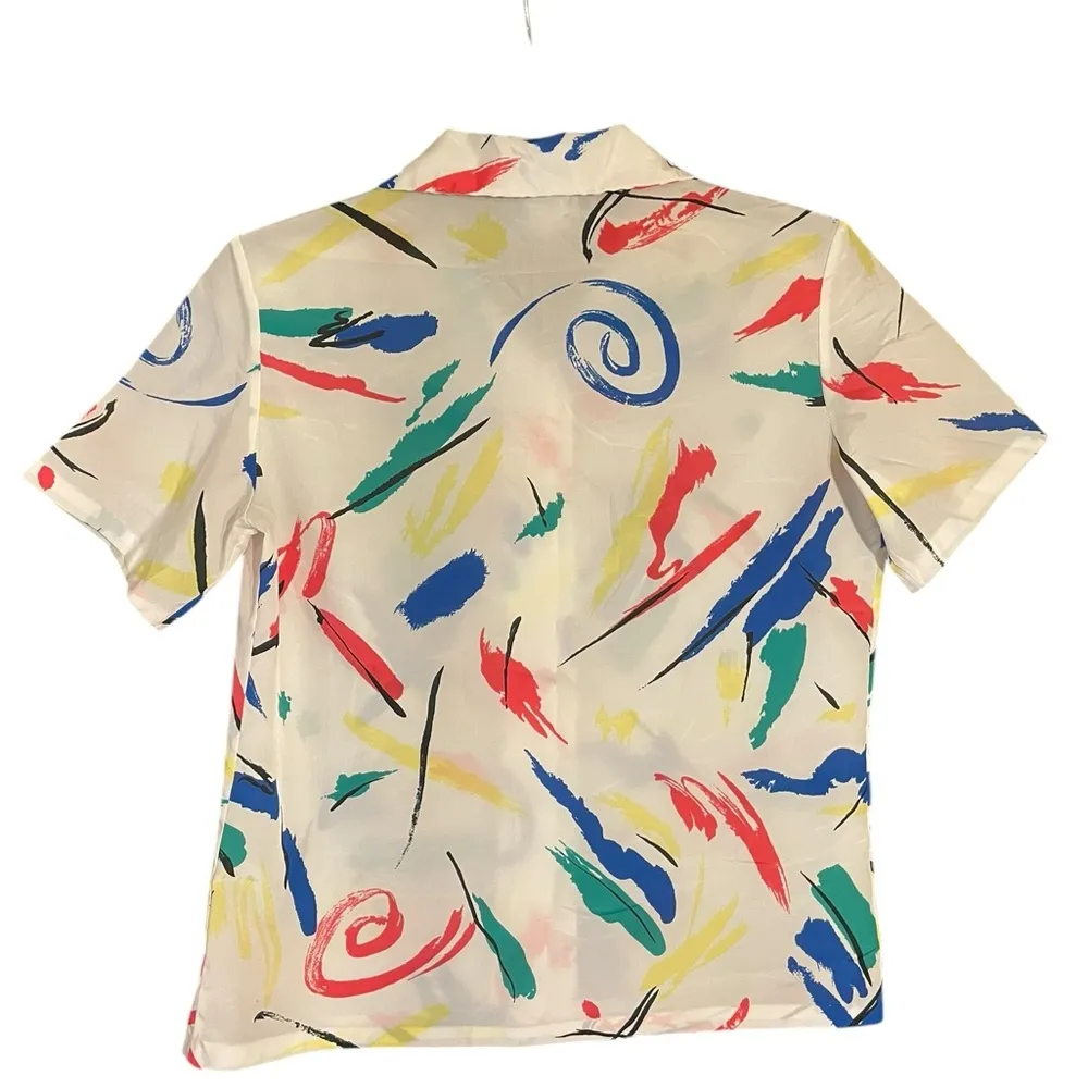 Lucky Winner Vintage Juniors Red, Blue, & White Short Sleeve Artistic Tee Sz 13 - Image 4