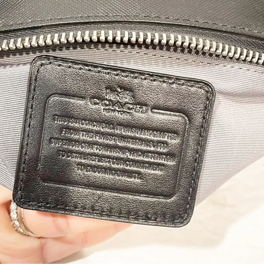 Coach Crossgrain Carryall Satchel Zip top Closure Double Handle Purse Bag Black - Image 6