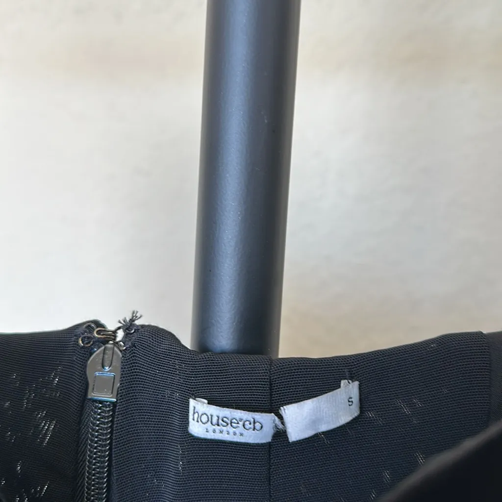 HOUSE OF CB 'Thalia' Black Velvet Corset Maxi Dress NWOT size S‎ - Image 8