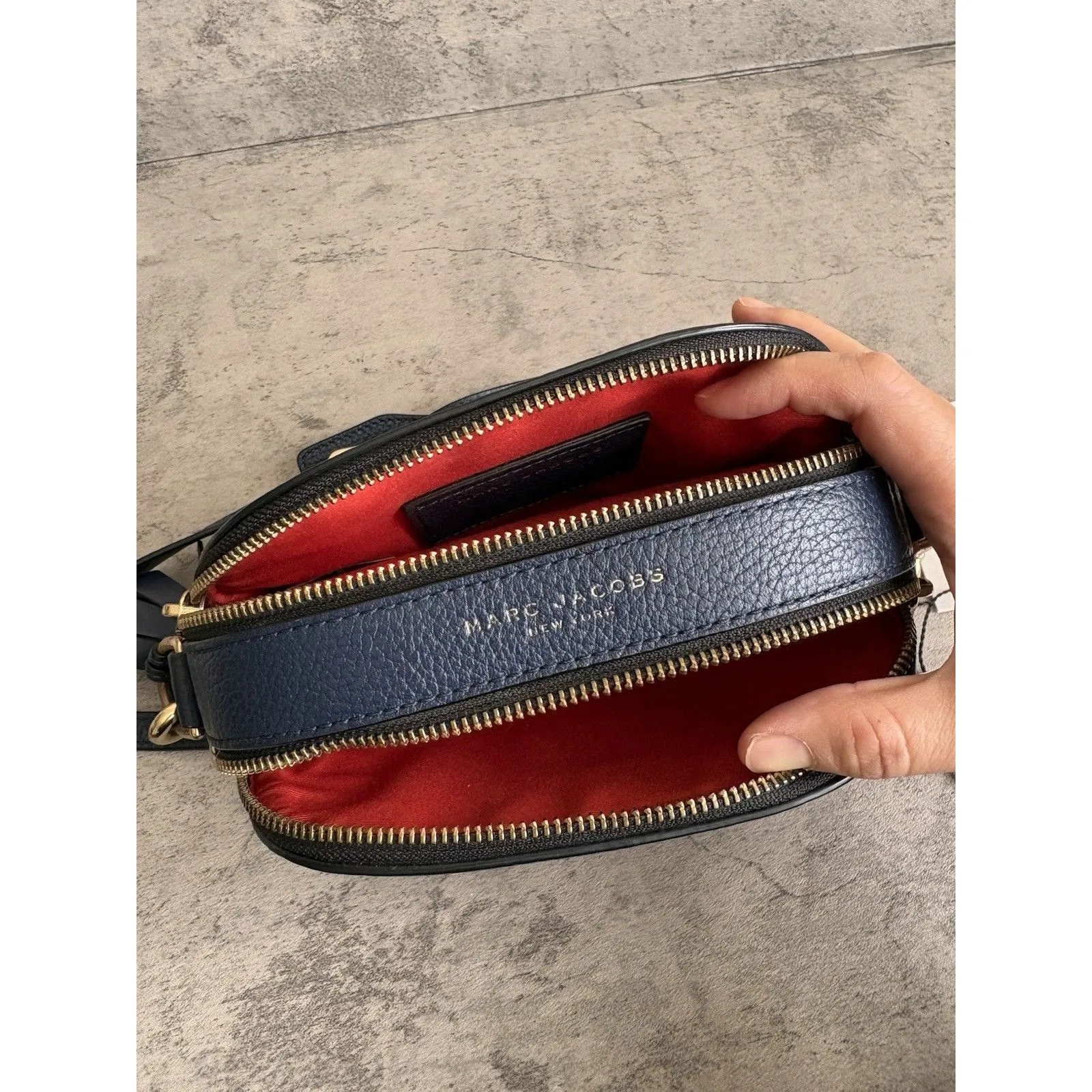 Marc Jacobs Shutter Camera Crossbody Leather Bag Half Moon Navy W/ Tessel - Image 7