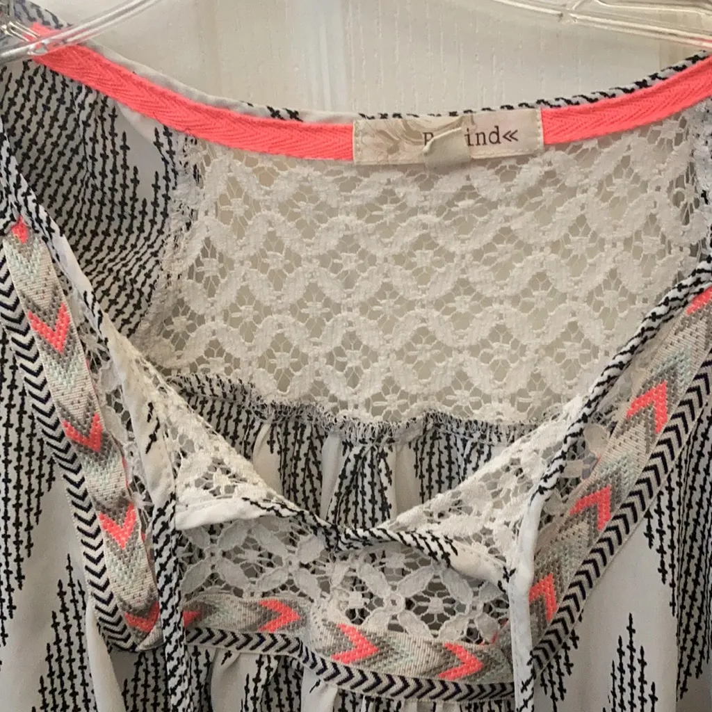 Rewind FINAL MARKDOWN  peasant Style top small - Image 4