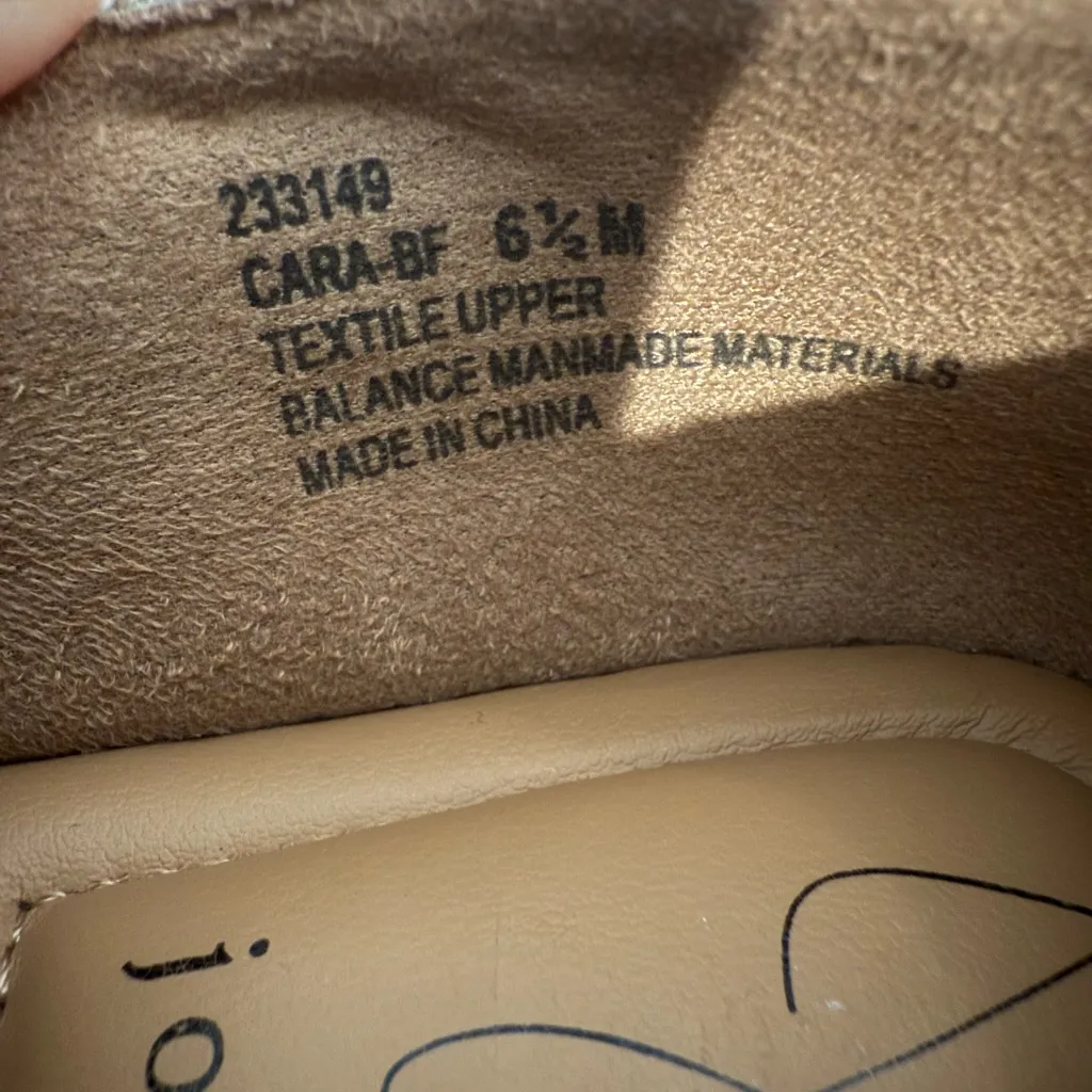 JOIE Cara-BF Beige and White Floral Embroidered Espadrille Slip-Ons Size 6.5 - Image 12