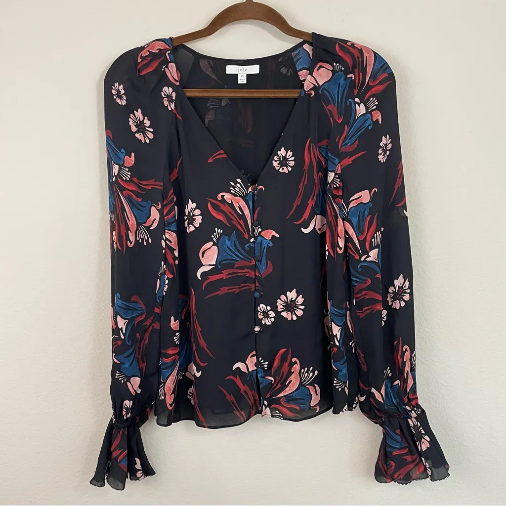 Joie Floral Silk Long Sleeve V Neck Blouse Size XS‎ - Image 2