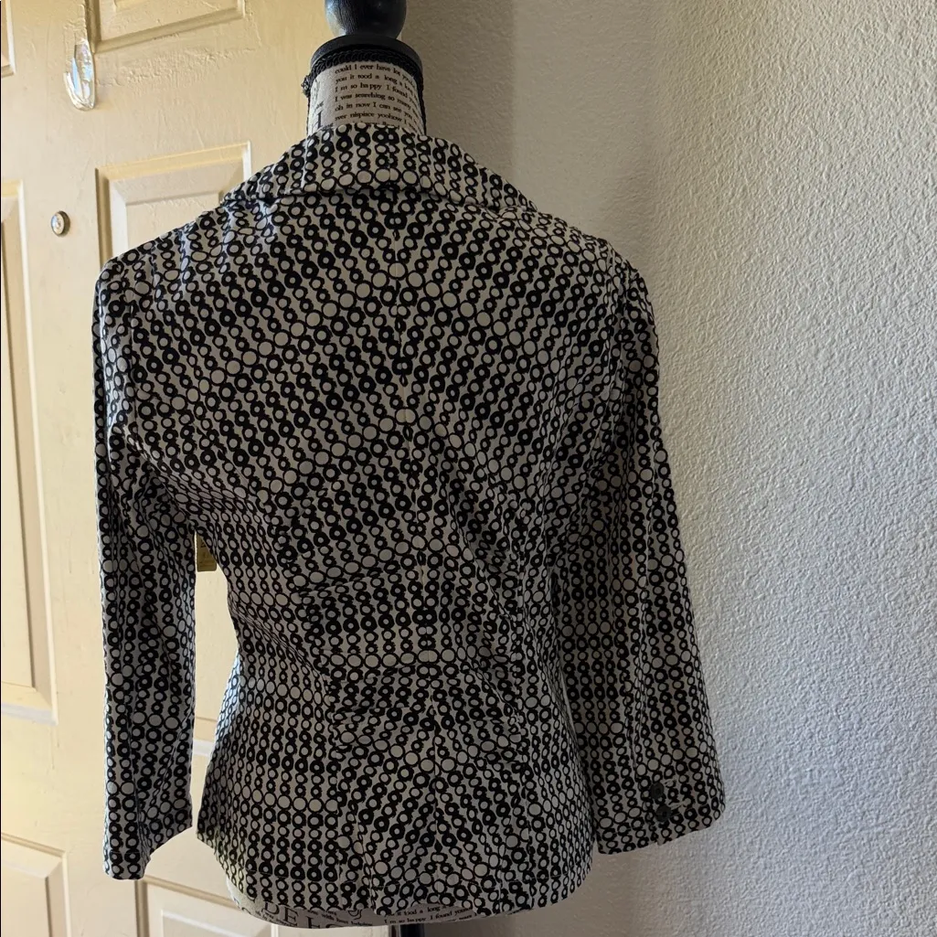 CAbi Black and White Patterned Blazer - Image 3