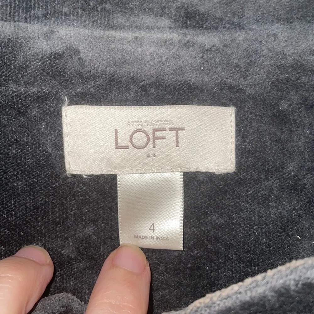 LOFT Velvet Blazer Grey size‎ 4 business casual - Image 3