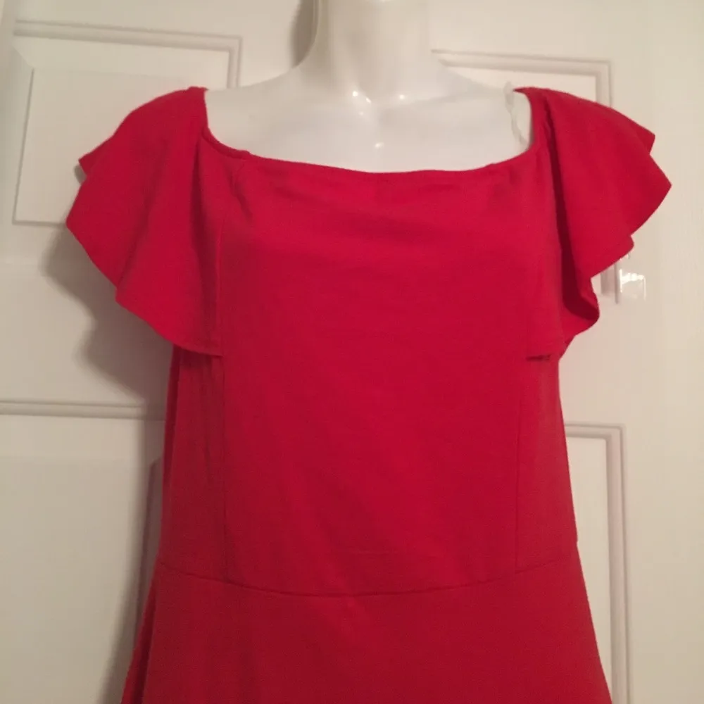 NEW red ruffle sleeve dress holiday christmas Size L - Image 2