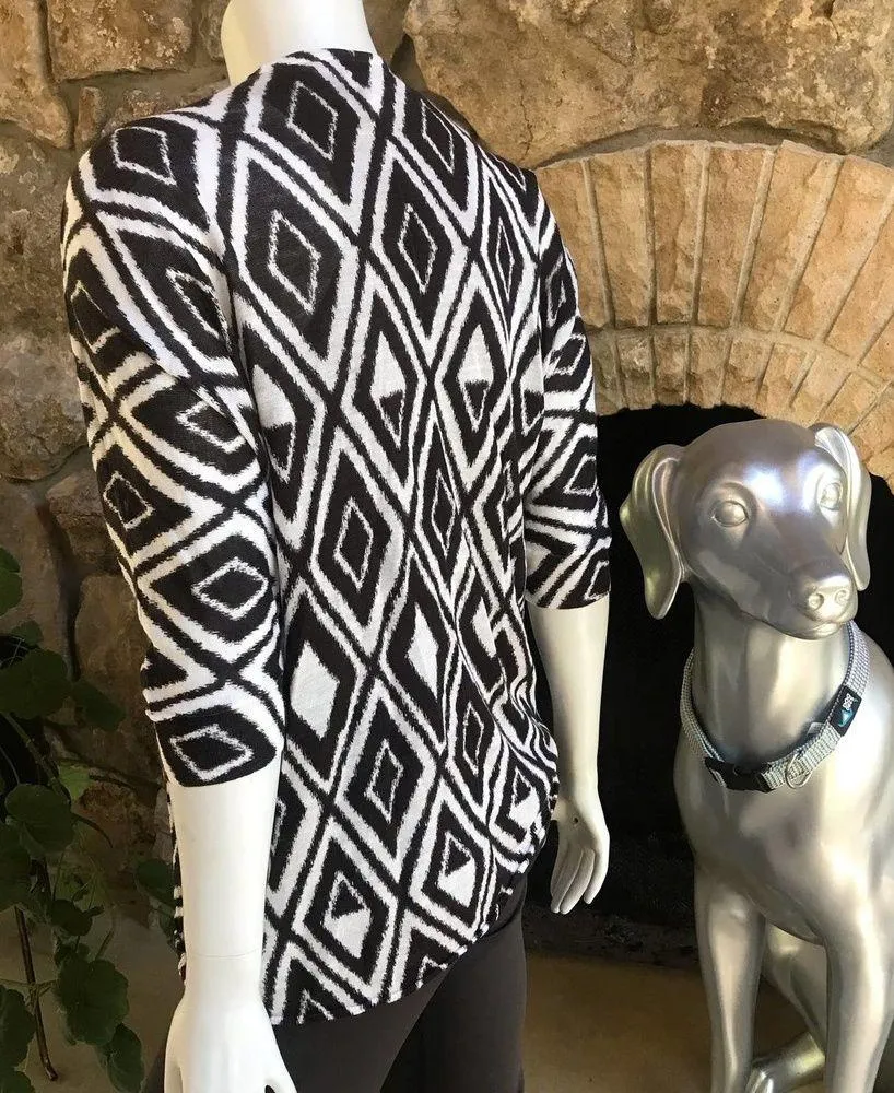 Chico's Black White Geometric Print 3/4 Sleeve Cardigan Women's Size S - Image 2