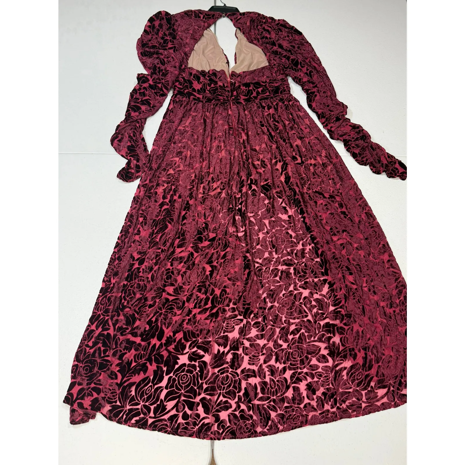 Bronx & Banco Velvet Burnout
Romantic Maxi Dress XXL - Image 7