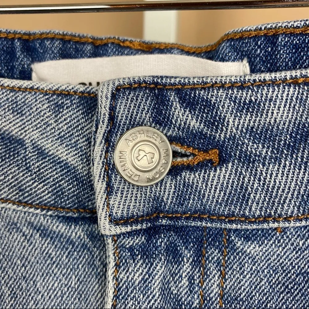 Super high Rise Mom Jeans Size 13 Junior 29 Light Wash Distressed Cali - Image 5