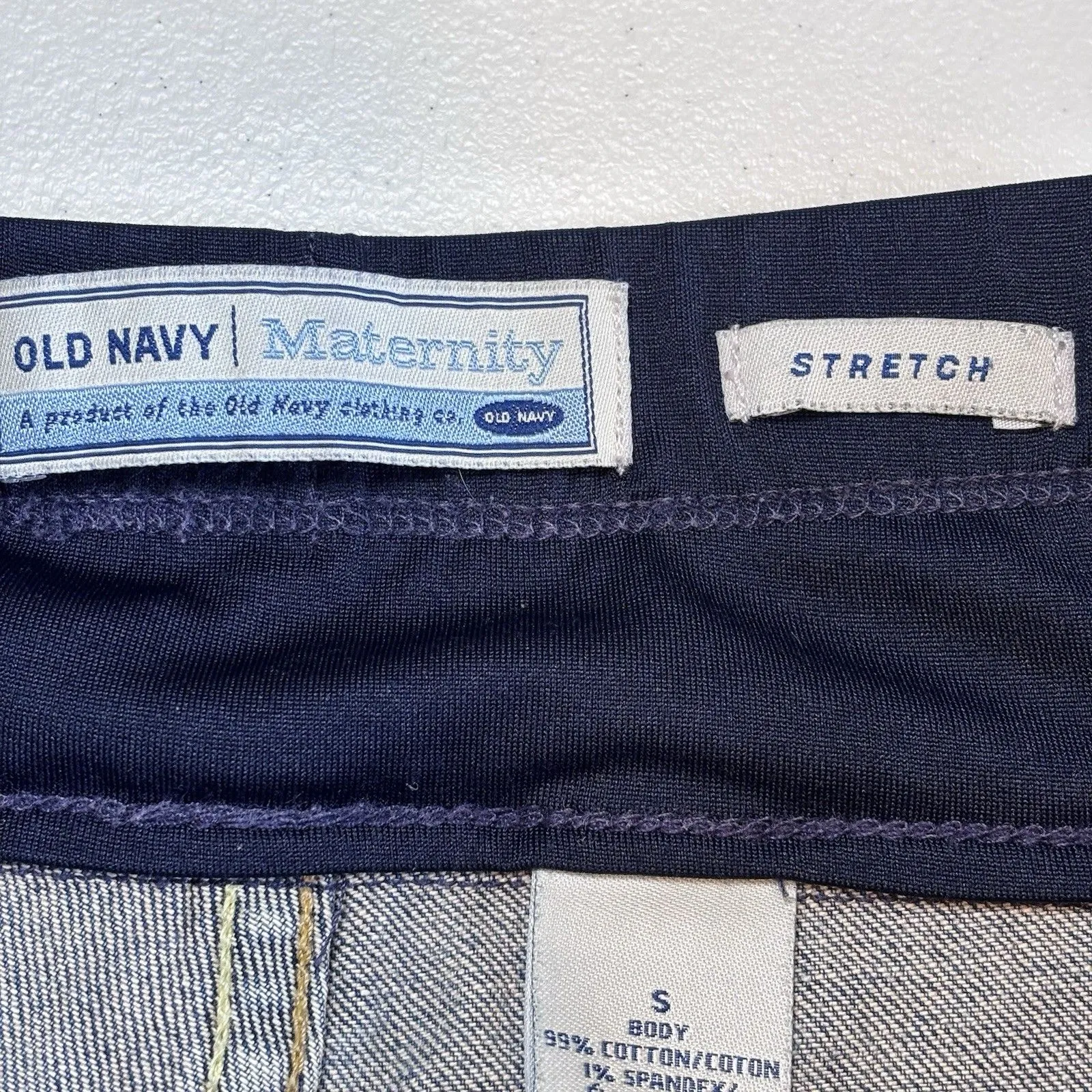 Gap Denim Blue Maternity Jeans Size Small Body  Pull On Back Pockets Opening leg - Image 7